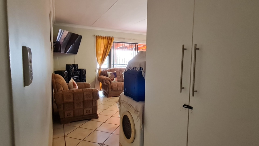 3 Bedroom Property for Sale in Dana Bay Western Cape